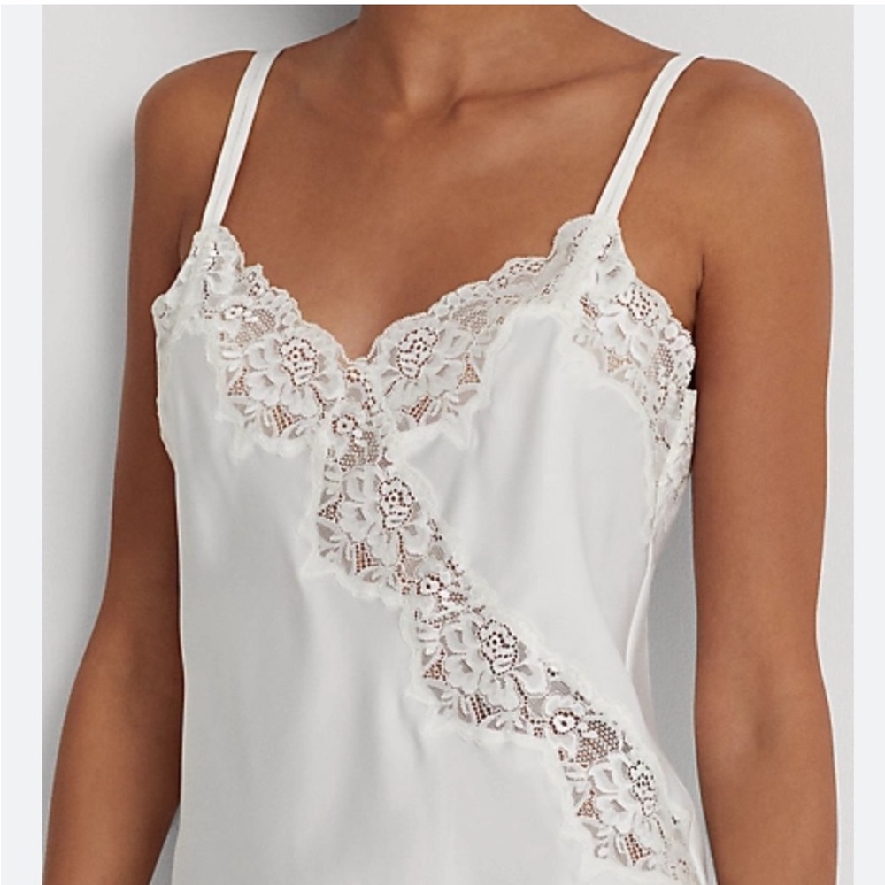 Oscar De La Renta White Lace Satin Maxi Dress